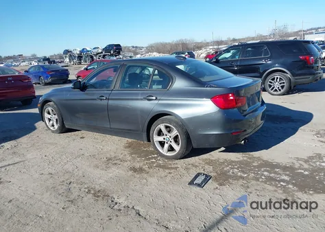 2013 BMW 328I xDrive z USA, uszkodzony, nr VIN WBA3B5G51DNS01577